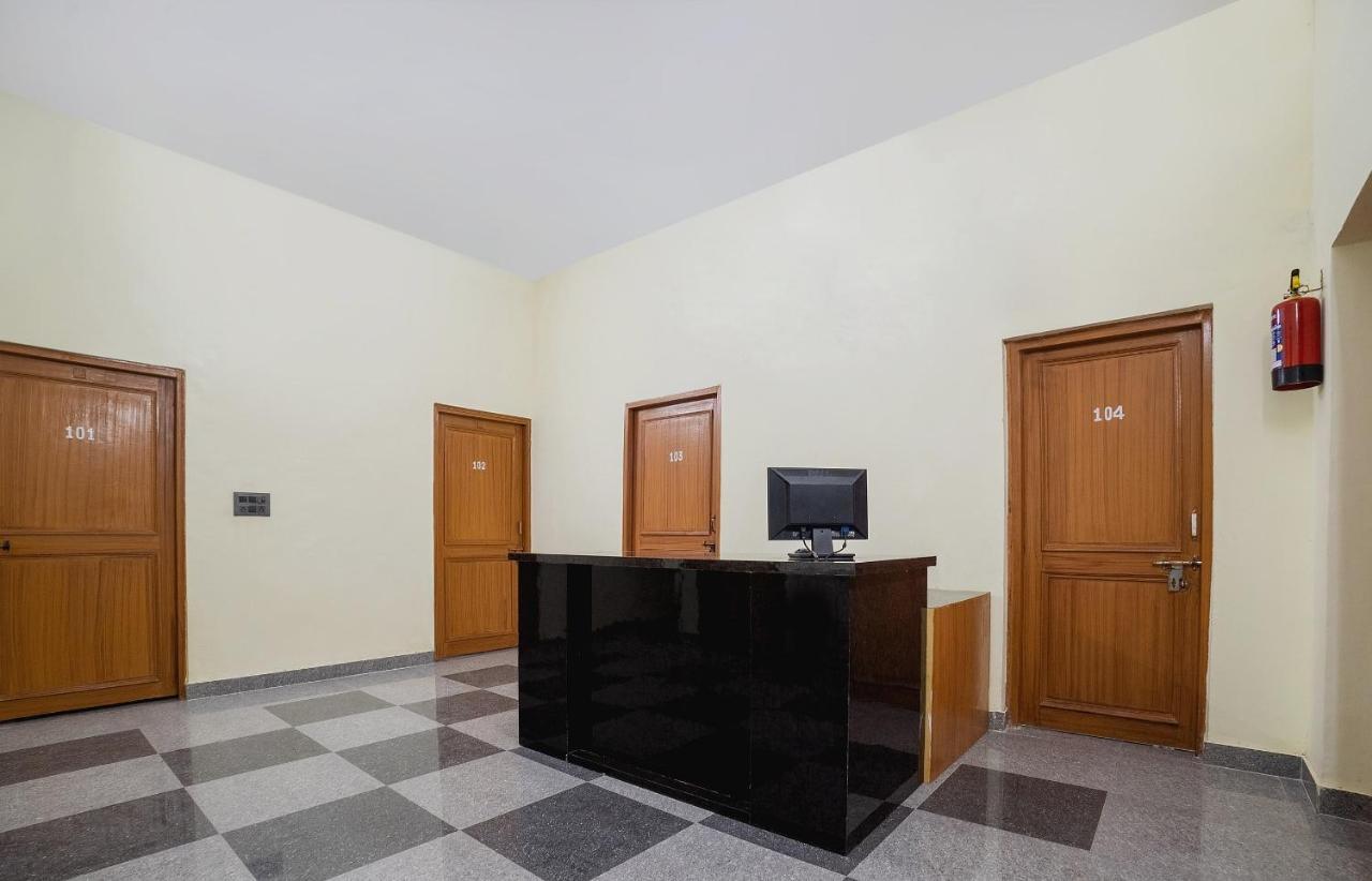 Hotel O Home Gautam Homestay Dehradún Kültér fotó