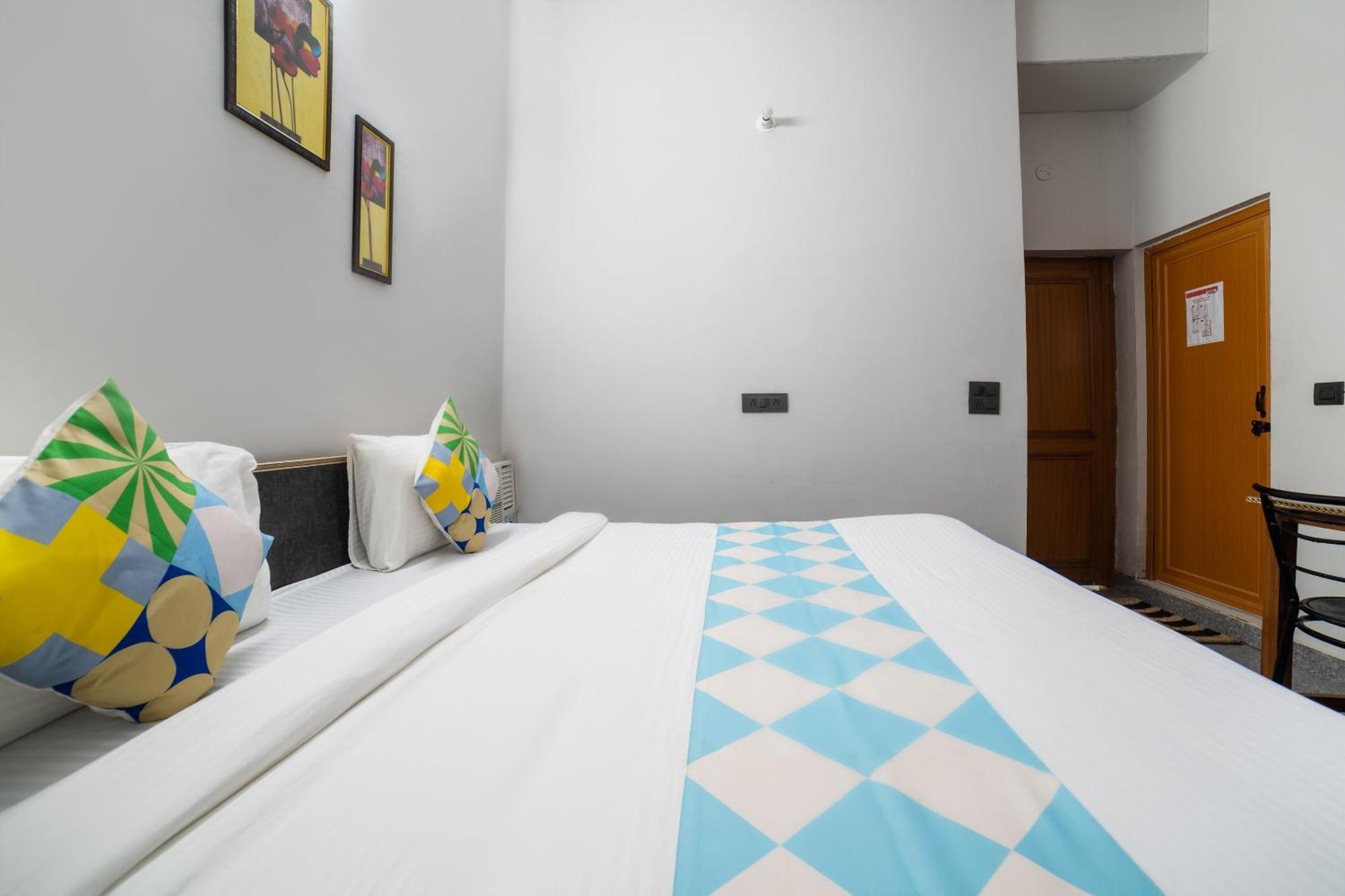 Hotel O Home Gautam Homestay Dehradún Kültér fotó